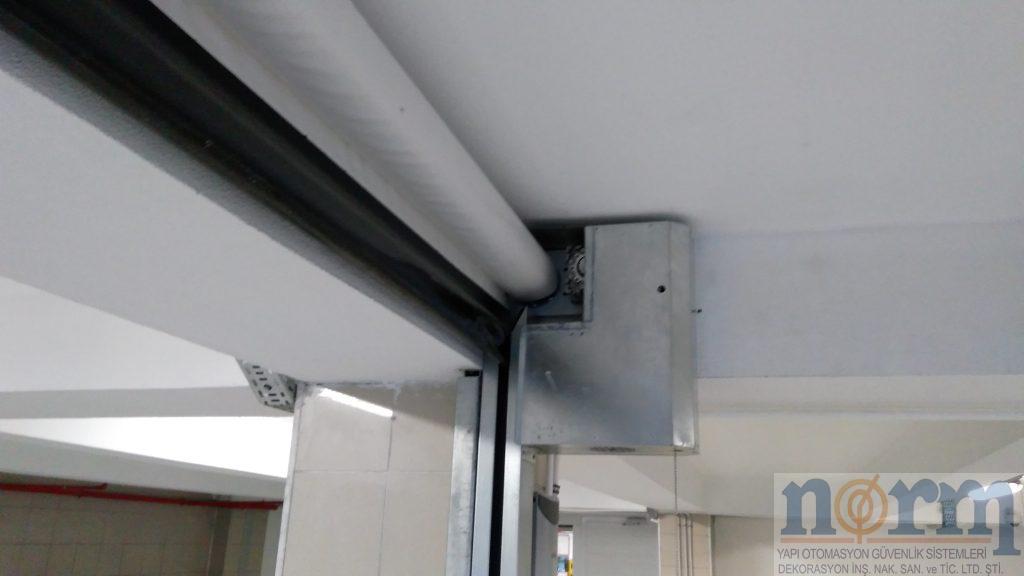 Yüksek Hızlı PVC Kapı