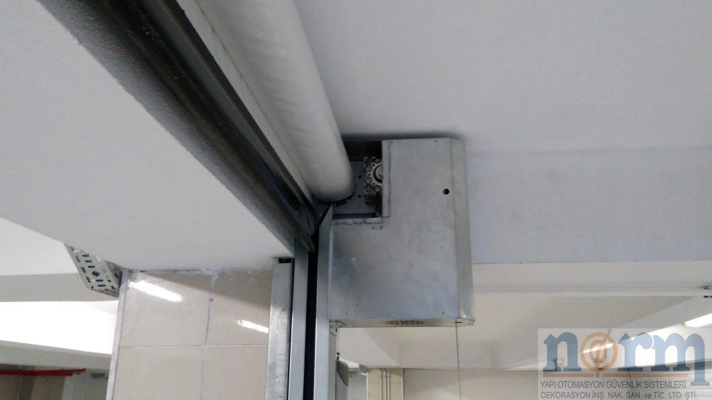 Yüksek Hızlı PVC Kapı