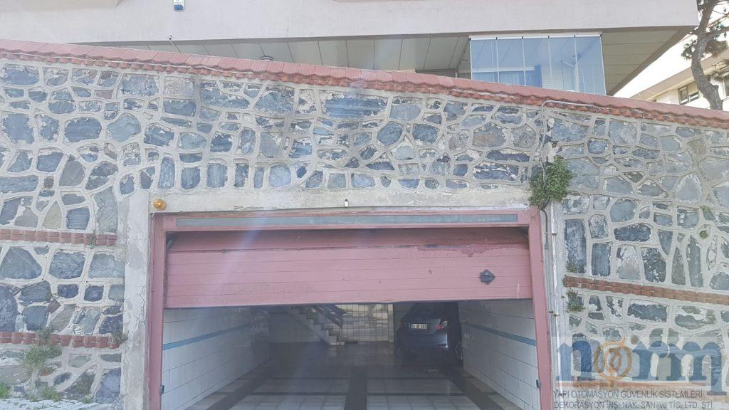 Garaj Kapıları
