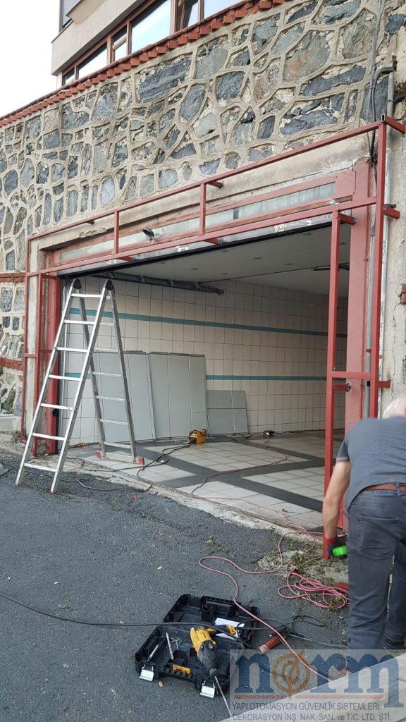 Garaj Kapıları