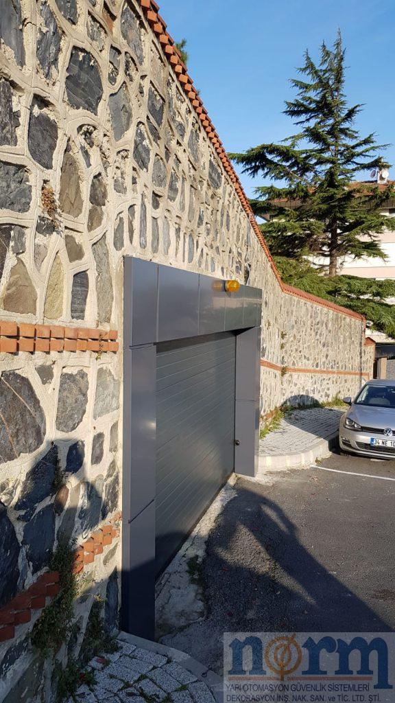 Garaj Kapıları